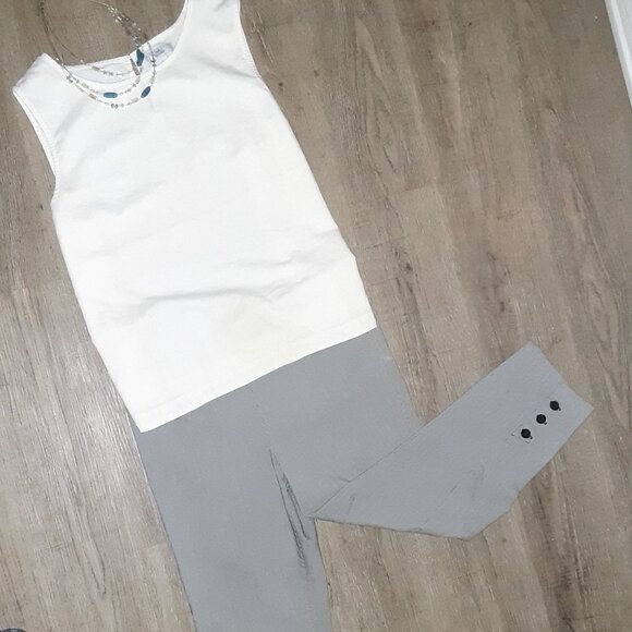 Lg Linen Top * Counterparts Sz 14 Capris, Blck & White Pinstripe * Pull-on - Picture 3 of 11